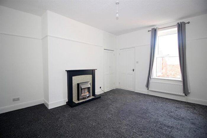 2 Bedroom Flat To Rent In Lieven Street, Hazelerigg, NE13