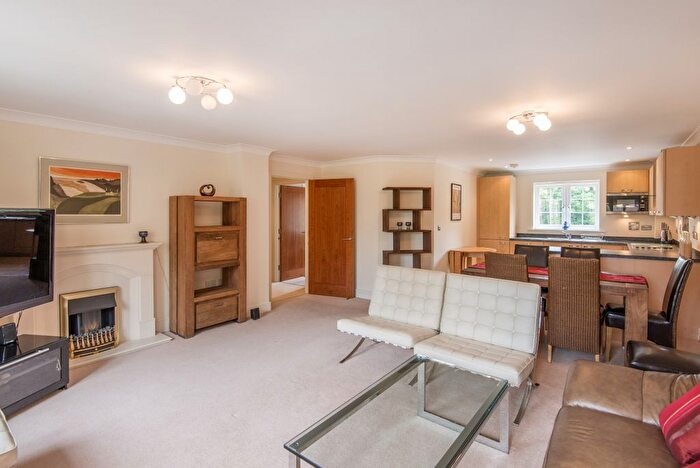 2 Bedroom Flat To Rent In Clearwater Place, Oxford, OX2