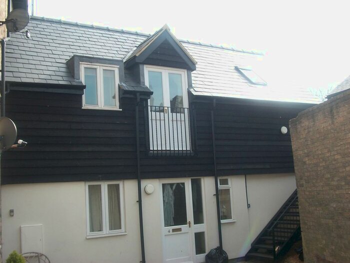 1 Bedroom Flat To Rent In Churchgate Street, Soham, CB7