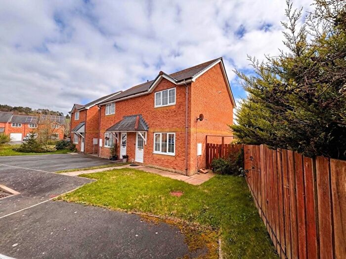 2 Bedroom Semi Detached House For Sale In Maesmawr, Llanbadarn Fawr, SY23