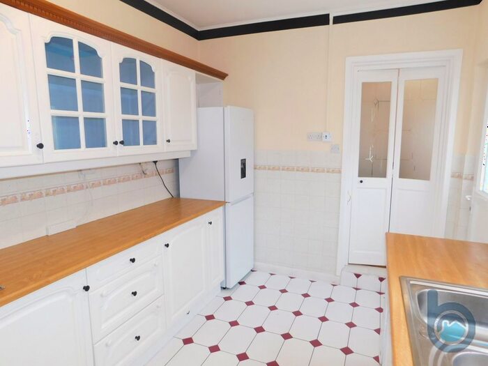 3 Bedroom Semi-Detached House To Rent In St. Pauls Road, Peterborough, PE1