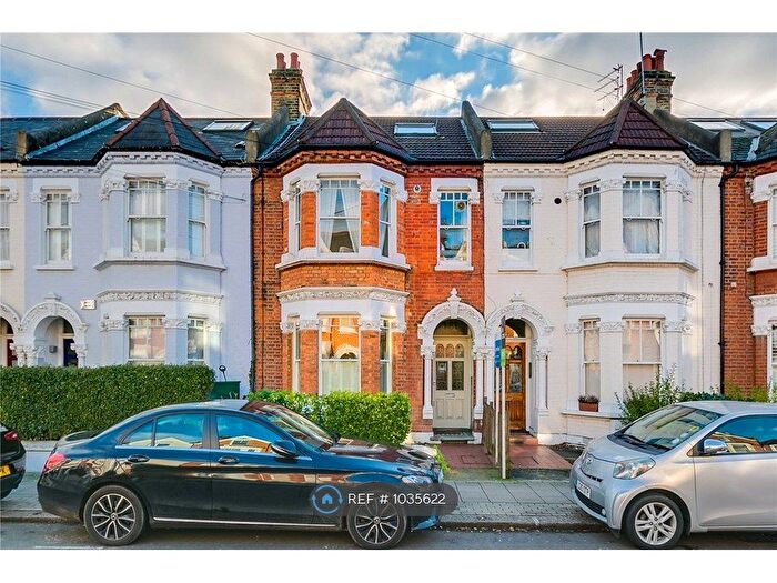 1 Bedroom Flat To Rent In London, London, SW11