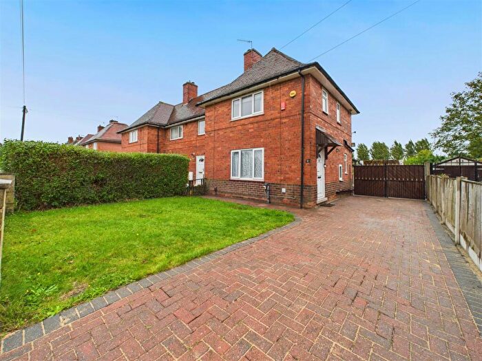 2 Bedroom End Of Terrace House To Rent In Ventnor Rise, Heathfield Estate, Nottingham, NG5
