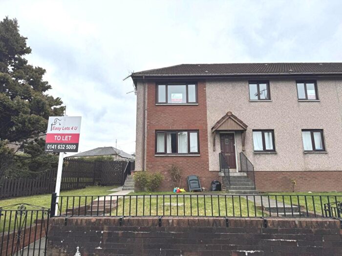 3 Bedroom Flat To Rent In Aikenhead Road, Glasgow, G44