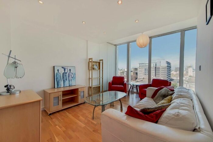 2 Bedroom Flat To Rent In Maritime House, Woolwich, London, SE18