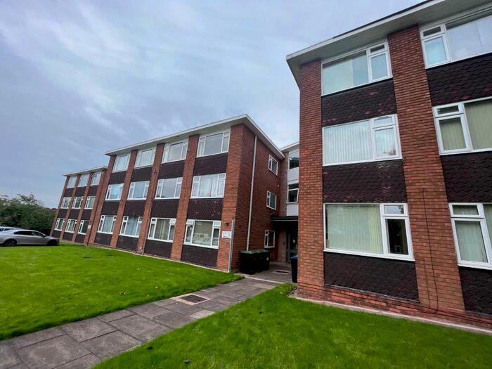 1 Bedroom Flat To Rent In Savoy Close, Harborne, Birmingham, B32