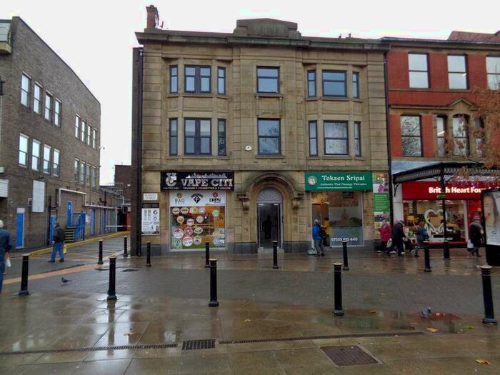 2 Bedroom Flat To Rent In The George, Market Street, Bury, BL9