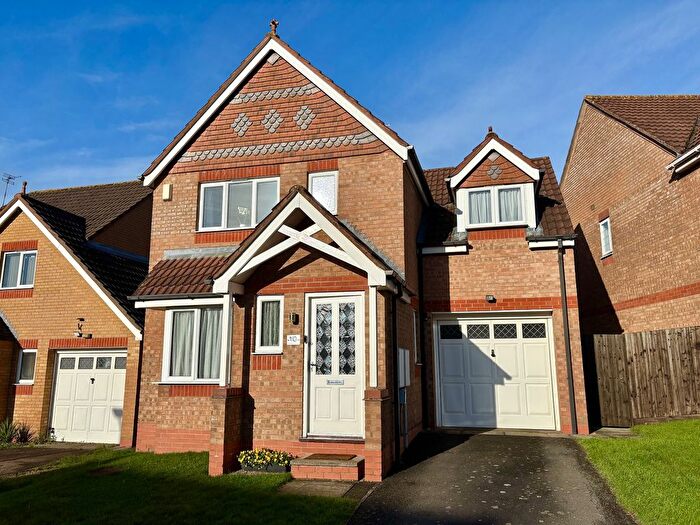 3 Bedroom Detached House For Sale In Sherard Way, Thorpe Astley, Braunstone, Leicester, Leicestershire., LE3