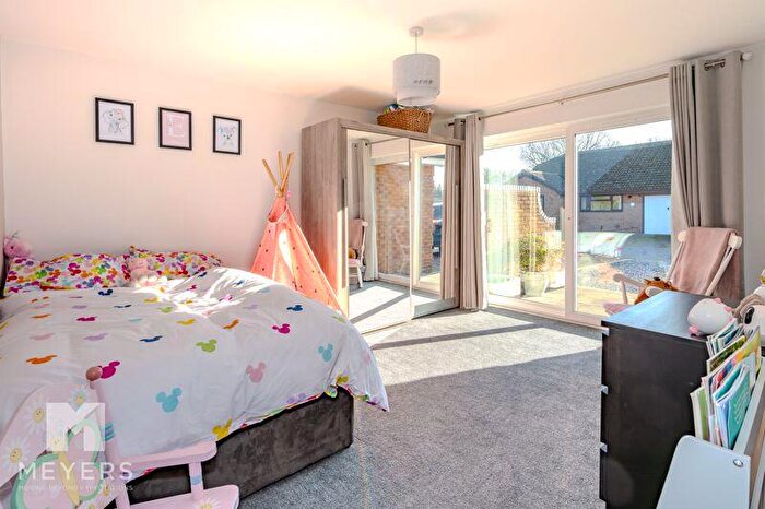 2 Bedroom Bungalow For Sale In Kestrel Court | Ringwood |, BH24