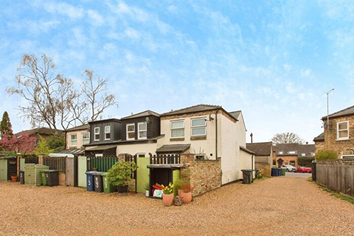 2 Bedroom Cottage For Sale In Rose Amp; Crown Yard, Willingham, Cambridge, CB24