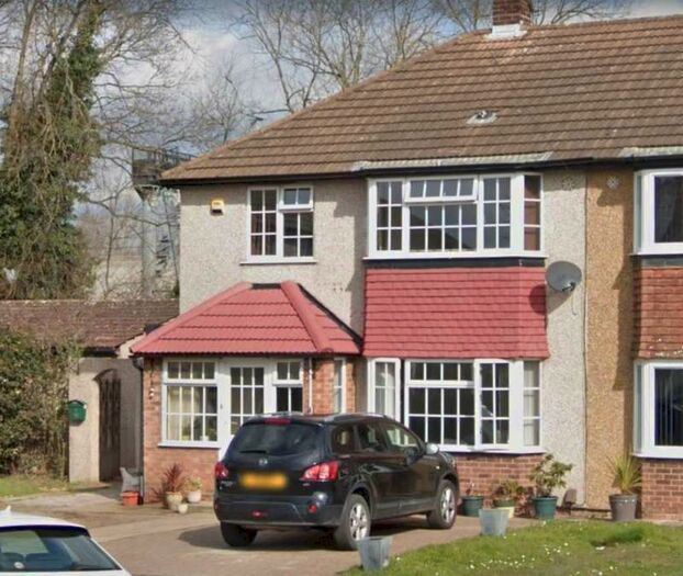 3 Bedroom Semi-Detached House To Rent In Rutters Close, West Drayton, UB7