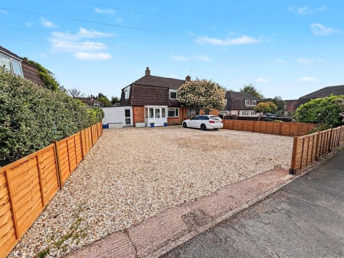 3 Bedroom Semi-detached House For Sale In Lime Close, Tiverton, EX16