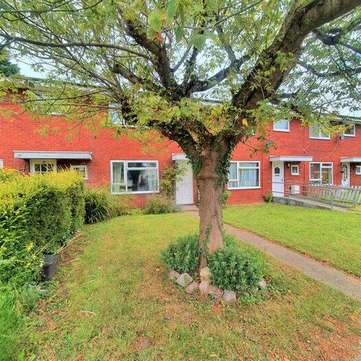 3 Bedroom Terraced House To Rent In Alice Lane, Burnham, SL1