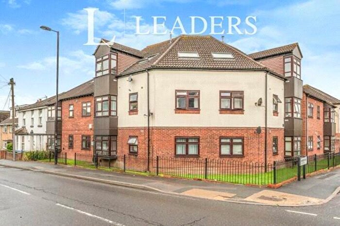 1 Bedroom Apartment For Sale In Bullar Road, Southampton, Hampshire, SO18