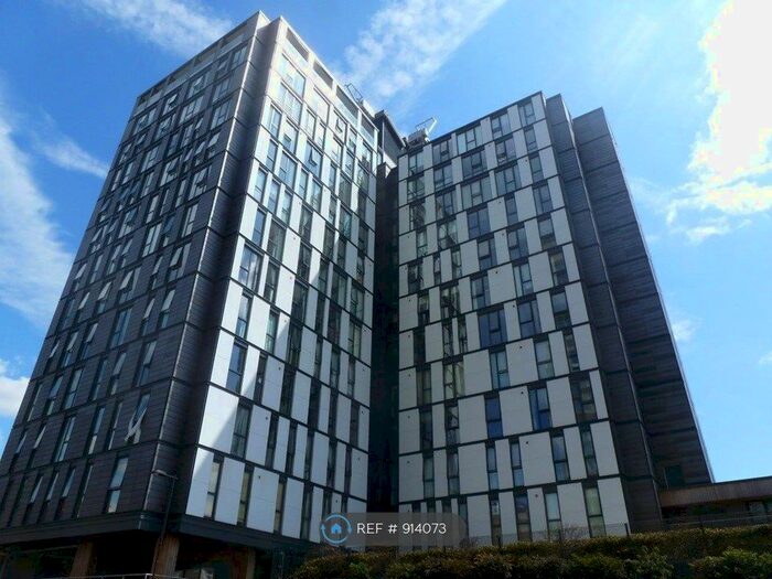 2 Bedroom Flat To Rent In Centrillion Point, Croydon, CR0