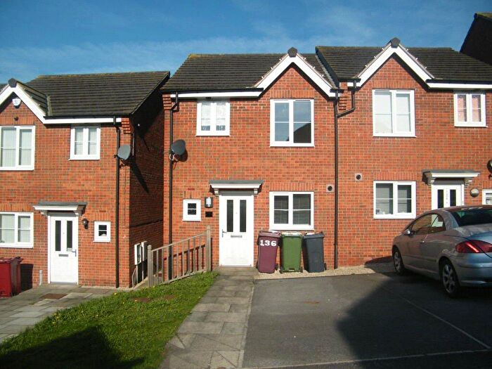 3 Bedroom Semi-Detached House For Sale In East Street, Doe Lea, Chesterfield, Derbyshire, S44