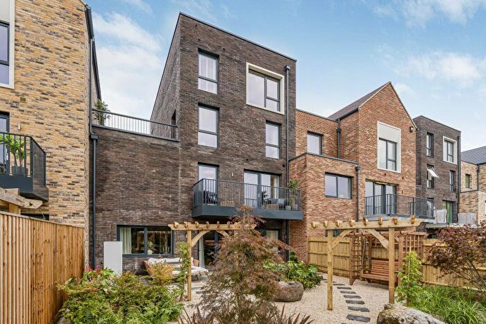 5 Bedroom Town House For Sale In Canalside Quarter, Oxford, Oxfordshire, OX2