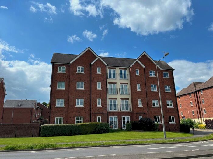 2 Bedroom Apartment To Rent In Chamberlain Close, Uttoxeter, ST14