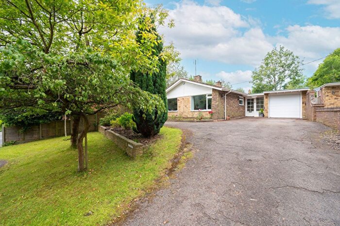 2 Bedroom Detached House For Sale In Horsham Road, Rusper, RH12