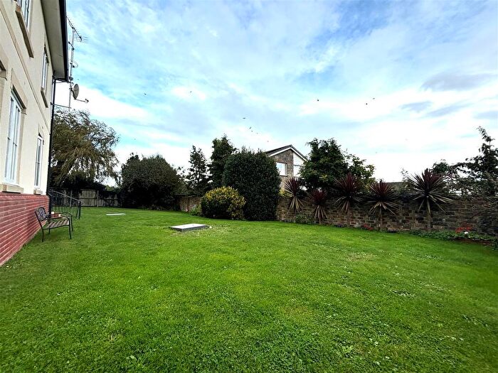 1 Bedroom Flat To Rent In Lower Green Road, St. Helens, Ryde, PO33