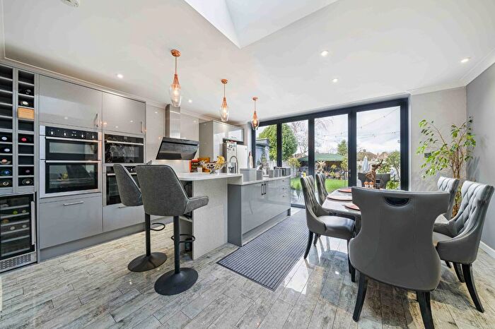 4 Bedroom Semi-Detached House For Sale In Eltham Palace Road, Eltham, London, SE9