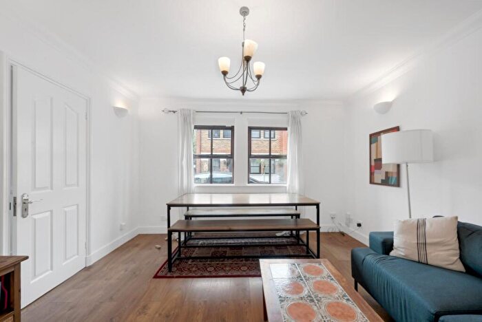 2 Bedroom Terraced House To Rent In Pegasus Close, Green Lanes, London, N16