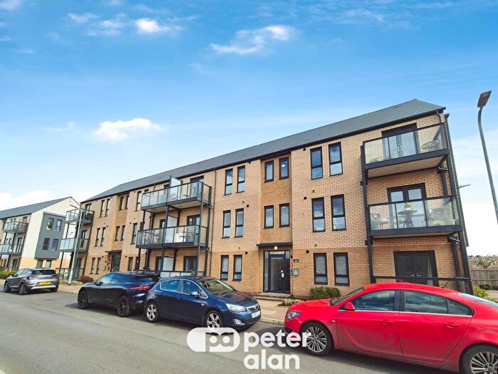 2 Bedroom Flat To Rent In Riverbank Avenue, Newport, NP19