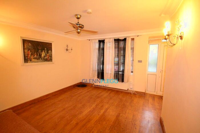 2 Bedroom Terraced House To Rent In Wilford Road, Langley, SL3