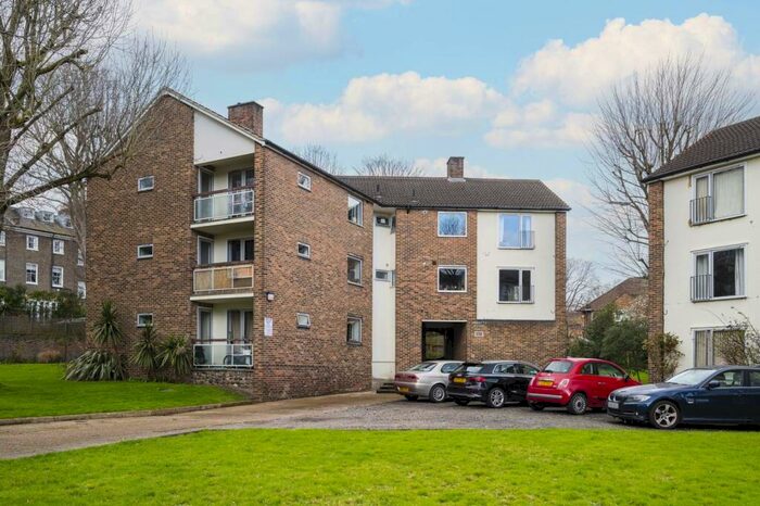 2 Bedroom Flat To Rent In Islington, Islington, London, N1