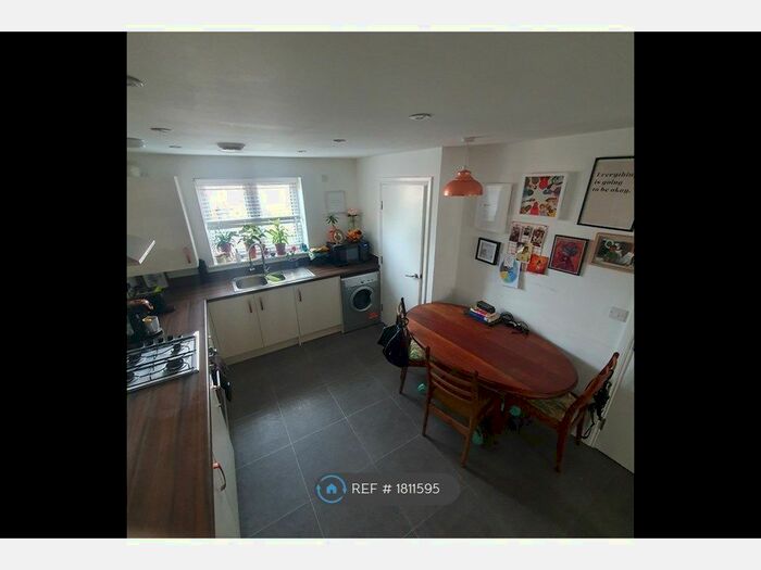 2 Bedroom End Of Terrace House To Rent In Roseneath Close Stoke Gifford, Stoke Grifford, BS34