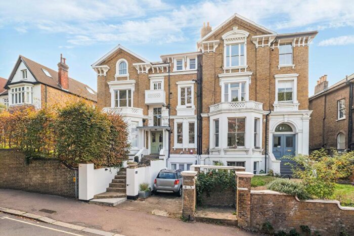 1 Bedroom Flat For Sale In Eliot Hill, London, SE13