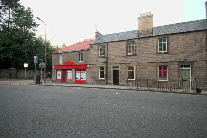 2 Bedroom Flat To Rent In Duddingston Road West, Duddingston, Edinburgh, EH15