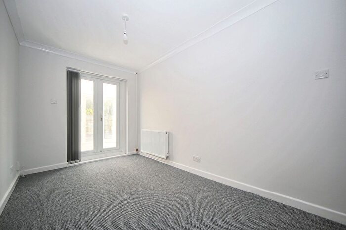 2 Bedroom Detached House For Sale In Sandstone Road, Wigan, WN3
