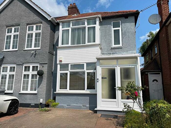 3 Bedroom End Of Terrace House For Sale In Eton Avenue, Wembley, Wembley, HA0
