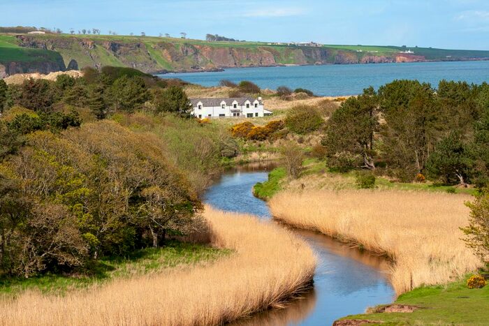 6 Bedroom Detached House For Sale In Lunan Bothies, Lunan Bay, Inverkeilor, Angus, DD11