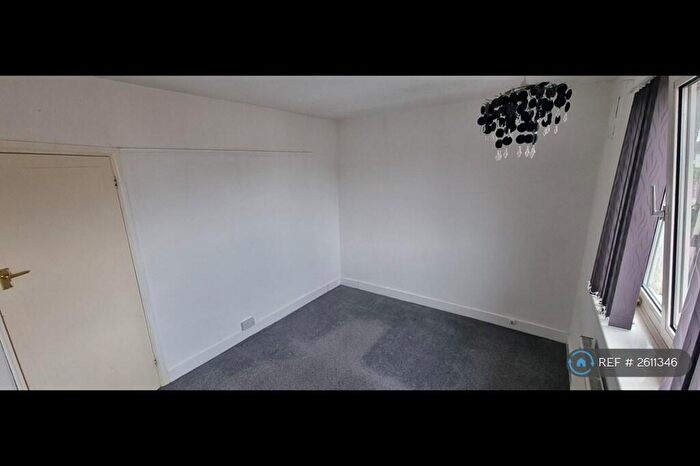 2 Bedroom End Of Terrace House To Rent In Bedford, Bedford, MK42