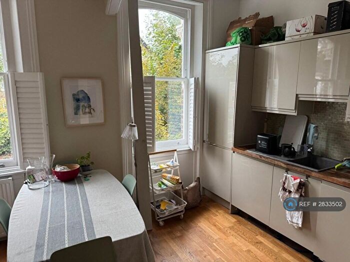 1 Bedroom Flat To Rent In Upper Tollington Park, London, N4