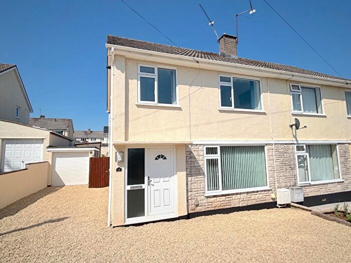 3 Bedroom Semi-Detached House For Sale In Pinewood Grove, Midsomer Norton, BA3