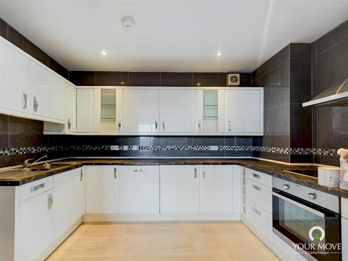 2 Bedroom Flat To Rent In Cambridge Road, Walmer, Deal, Kent, CT14