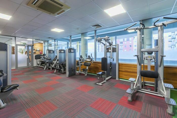 2 Bedroom Flat To Rent In Deals Gateway, London, SE13