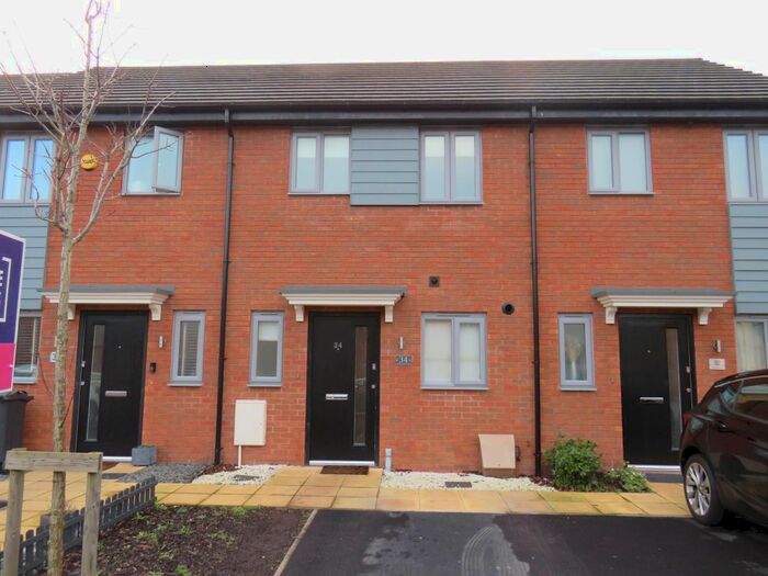 2 Bedroom Property To Rent In Rosemary Road, Tipton, DY4