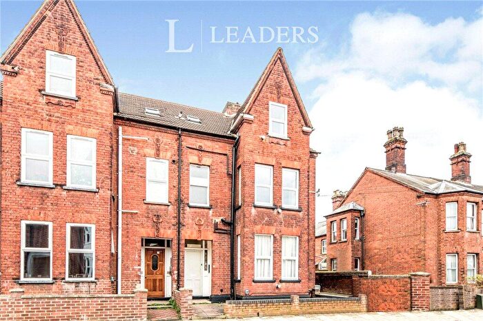 1 Bedroom Apartment For Sale In Spenser Road, Bedford, Bedfordshire, MK40