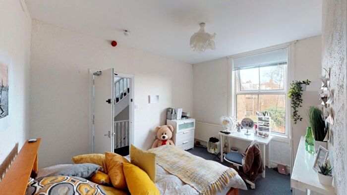 8 Bedroom Semi-Detached House To Rent In Addison Street, Nottingham, NG1