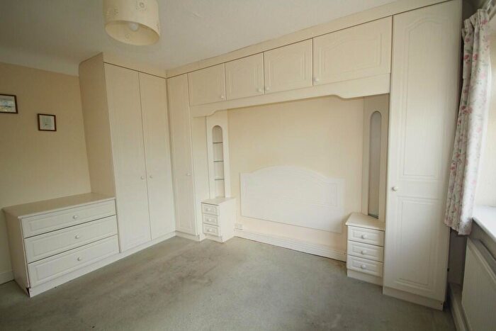 2 Bedroom Detached Bungalow For Sale In Willow Lane, Pentre, CH5