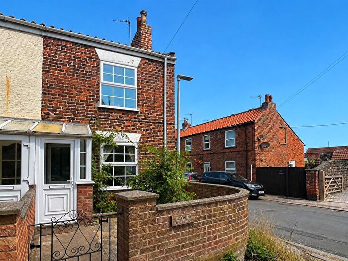 2 Bedroom Semi-detached House For Sale In Blacksmith Corner, Easington, Hull, HU12