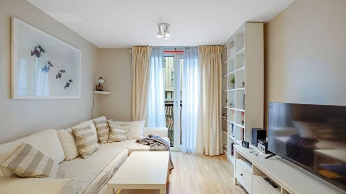 1 Bedroom Flat For Sale In Gatliff Road, London, SW1W