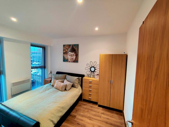 1 Bedroom Flat To Rent In Park Street, Luton, LU1