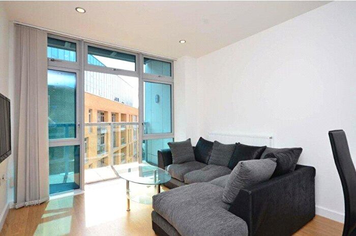 1 Bedroom Apartment To Rent In Ross Way, London, E14