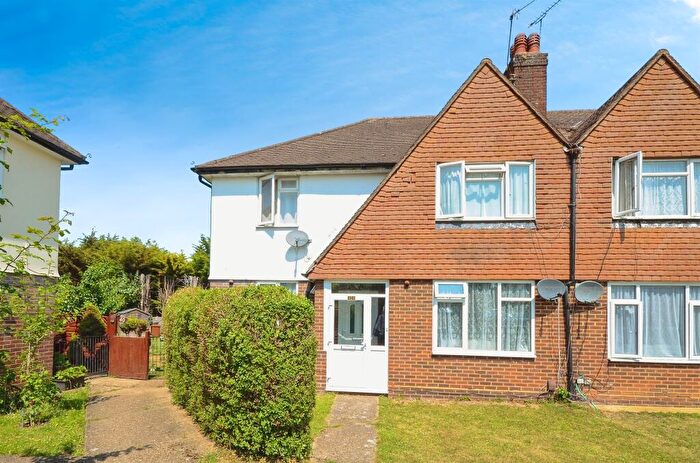 2 Bedroom House For Sale In Rowe Walk, Harrow, HA2