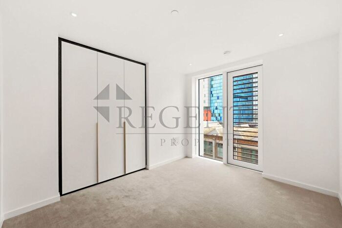 2 Bedroom Apartment To Rent In Bouchon Point, Cendal Crescent, E1